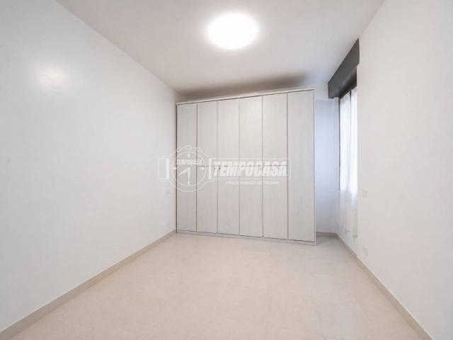 Appartamento in vendita a Muggiò, Lombardia