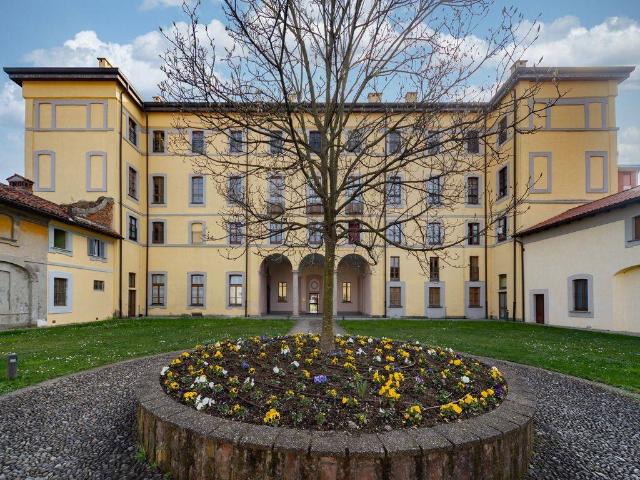 Appartamento in vendita a Muggiò, Lombardia