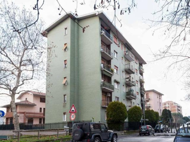 Appartamento in vendita a Muggiò, Lombardia