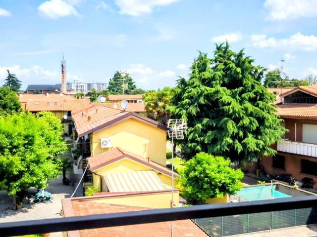 Appartamento in vendita a Muggiò, Lombardia