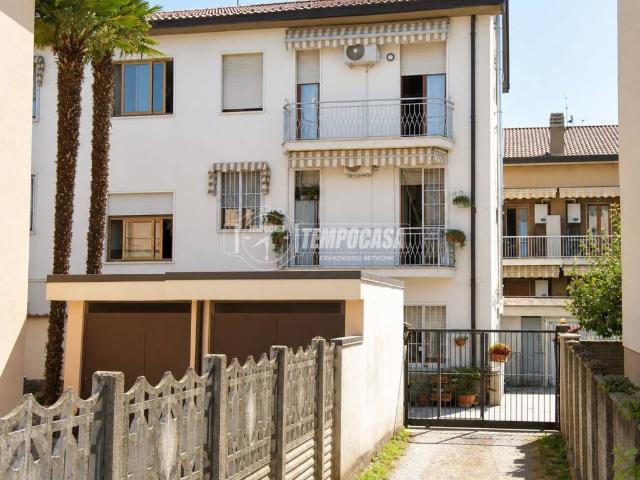 Appartamento in vendita a Muggiò, Lombardia