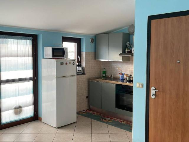 Appartamento in vendita a Muggiò, Lombardia