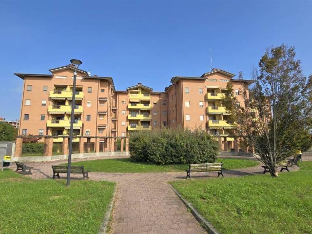 Appartamento in vendita a Muggiò, Lombardia
