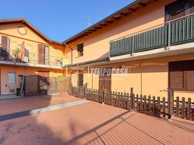 Appartamento in vendita a Mulazzano, Lombardia