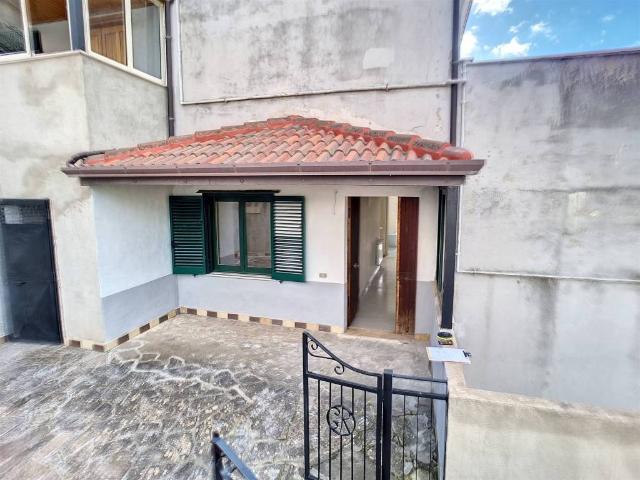 Appartamento in vendita a Muro Lucano, Basilicata