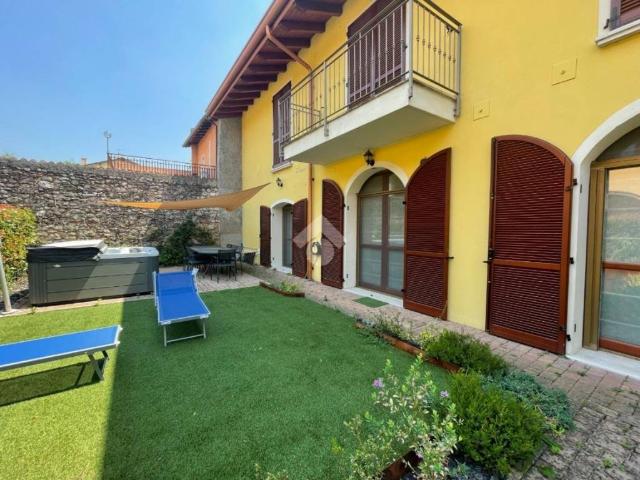 Appartamento in vendita a Muscoline, Lombardia