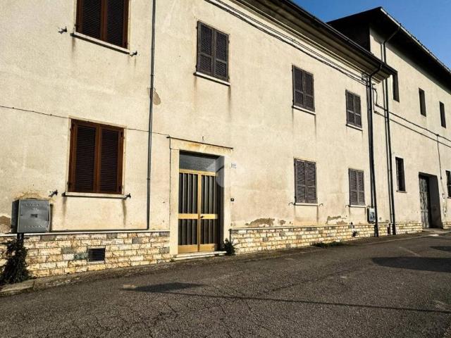 Appartamento in vendita a Muscoline, Lombardia