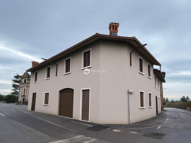 Appartamento in vendita a Muscoline, Lombardia
