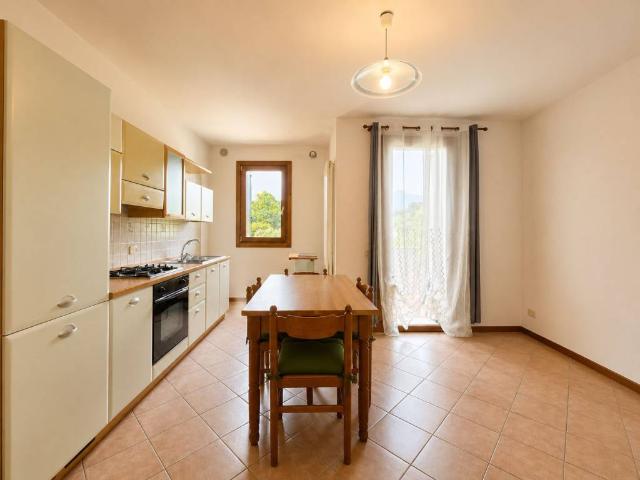 Appartamento in vendita a Mussolente, Veneto