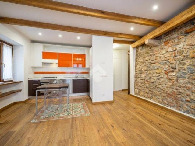Appartamento in vendita a Nago, Nago-Torbole