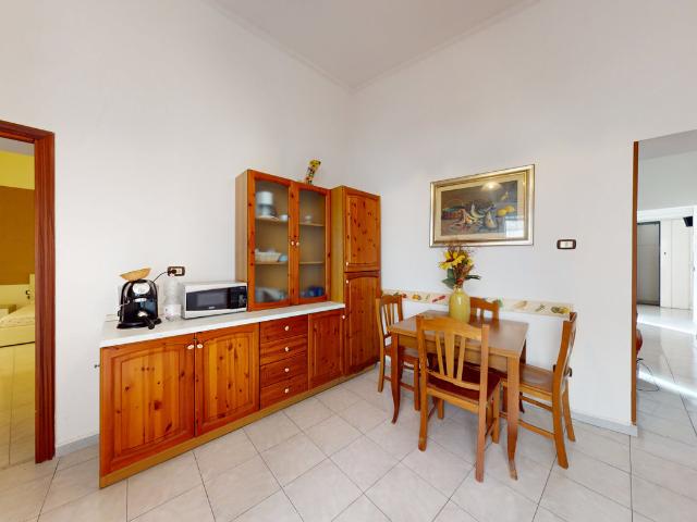 Palazzo in vendita a Napoli