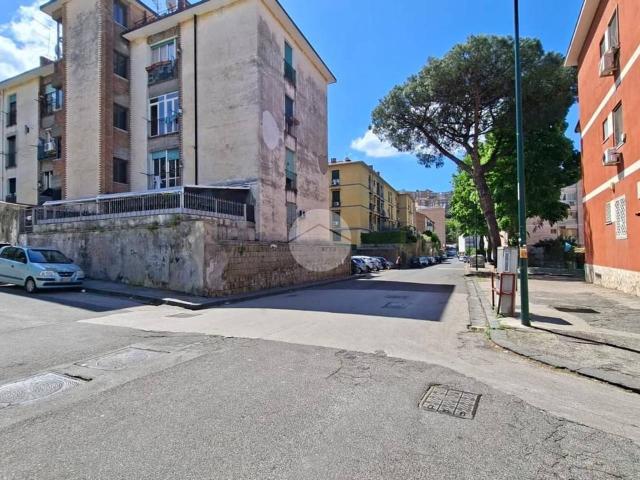 Appartamento in vendita a Municipalità 10, Campania