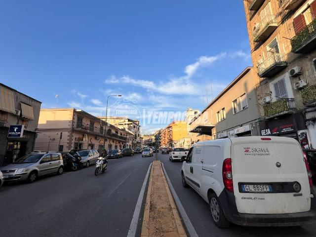 Appartamento in vendita a Municipalità 3, Campania