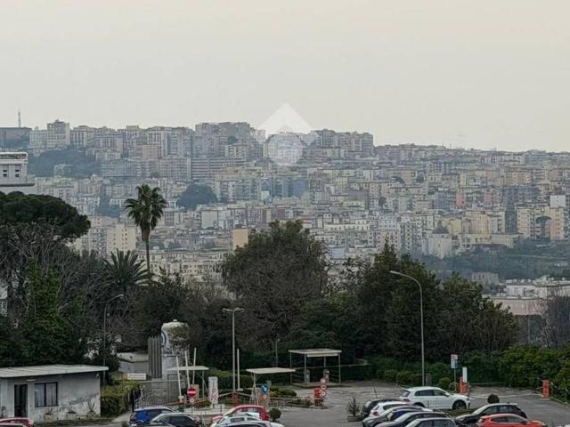 Appartamento in vendita a Municipalità 3, Napola