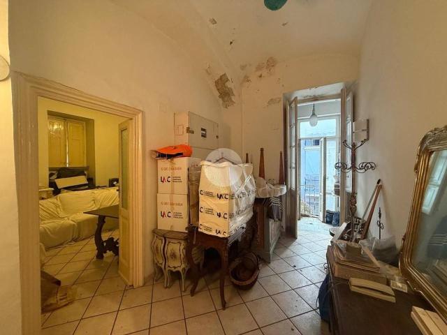Appartamento in vendita a Mercato, Napoli