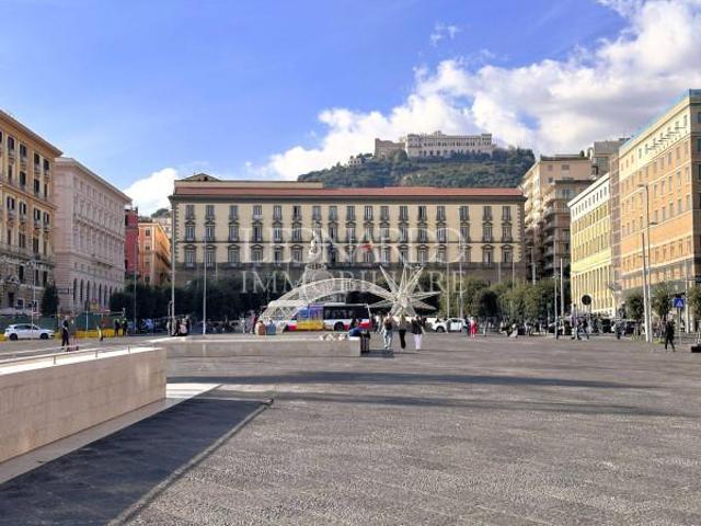 Appartamento in vendita a Municipalità 2, Campania