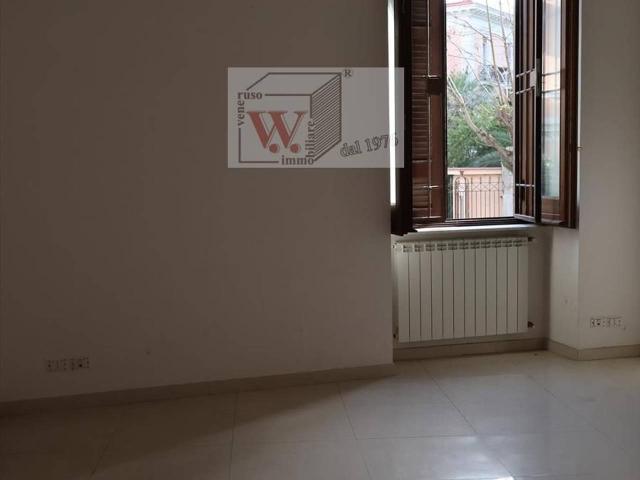 Appartamento in vendita a Municipalità 2, Campania