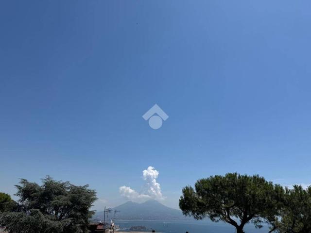 Appartamento in vendita a Municipalità 1, Campania