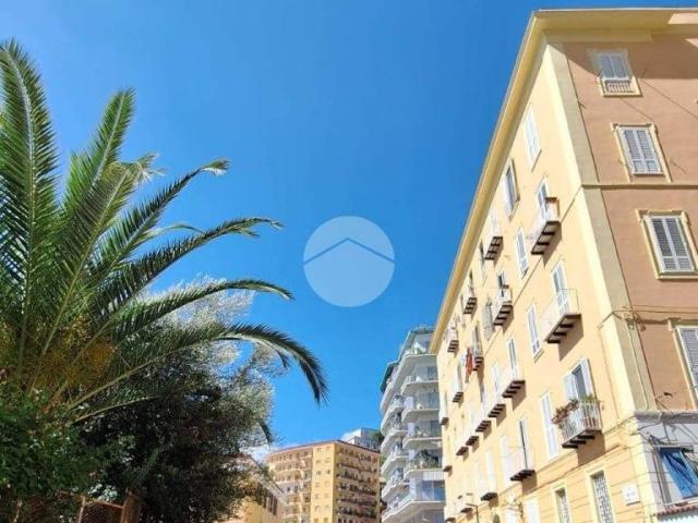 Appartamento in vendita a Municipalità 1, Campania