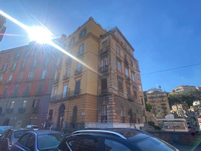 Appartamento in vendita a Municipalità 2, Campania