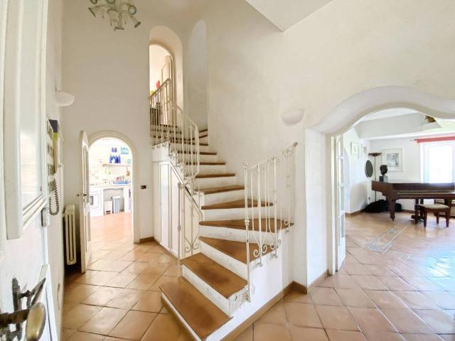 Appartamento in vendita a Coroglio, Napola