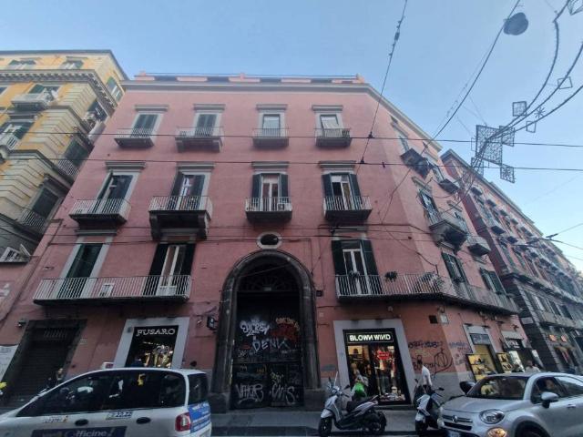Appartamento in vendita a Municipalità 2, Campania