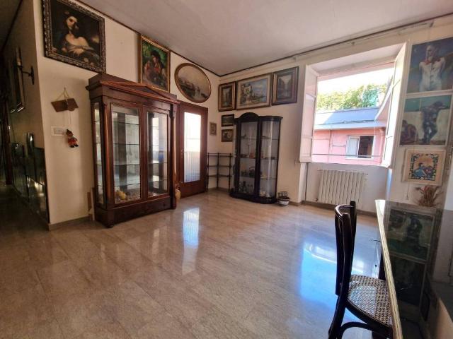 Appartamento in vendita a Municipalità 2, Campania