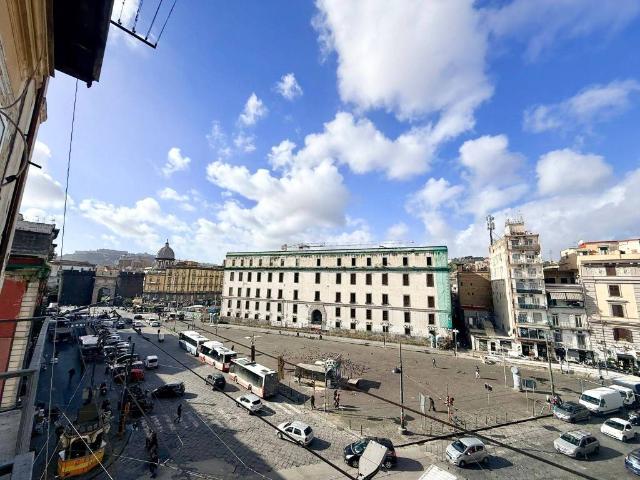 Appartamento in vendita a Municipalità 4, Campania