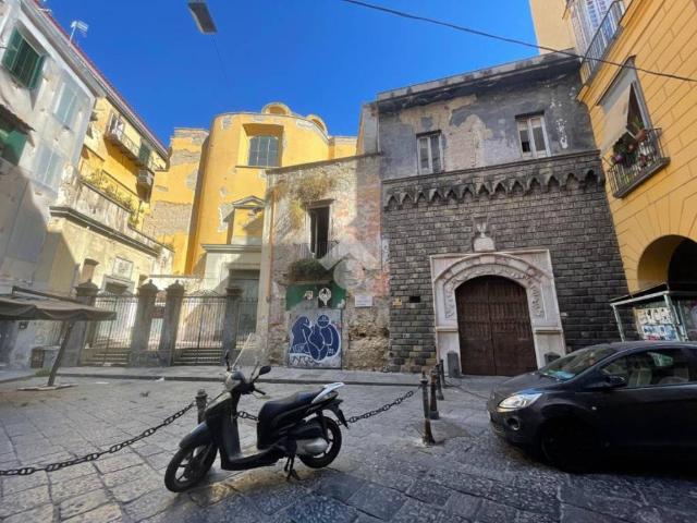 Appartamento in vendita a Porto, Napoli
