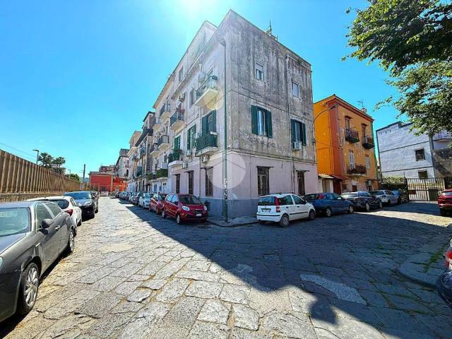 Appartamento in vendita a Municipalità 10, Campania