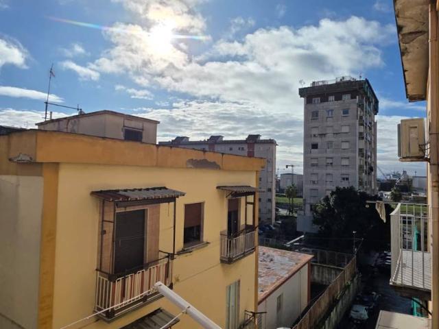 Appartamento in vendita a Municipalità 2, Mercato