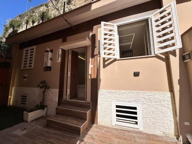 Appartamento in vendita a Municipalità 1, Napola