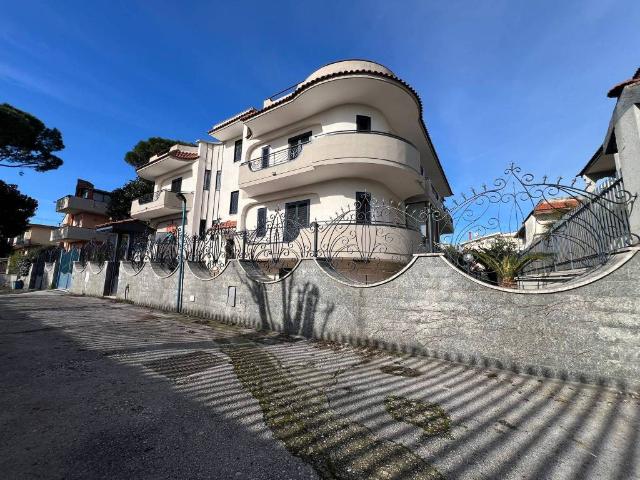 Appartamento in vendita a San Salvatore di Casoria, Casoria
