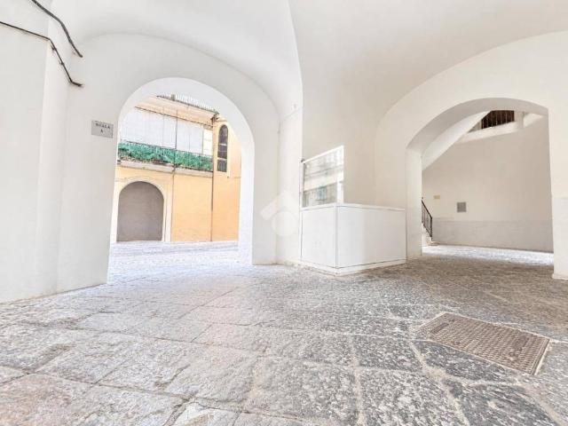 Appartamento in vendita a Mercato, Napoli