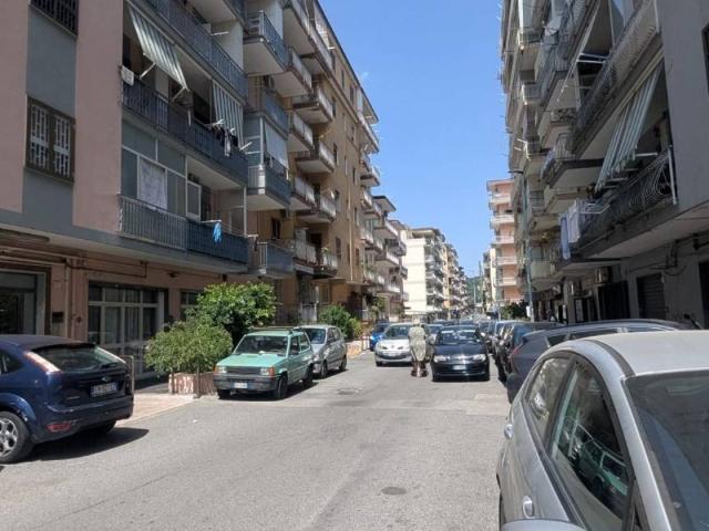 Appartamento in vendita a Astroni, Pianura