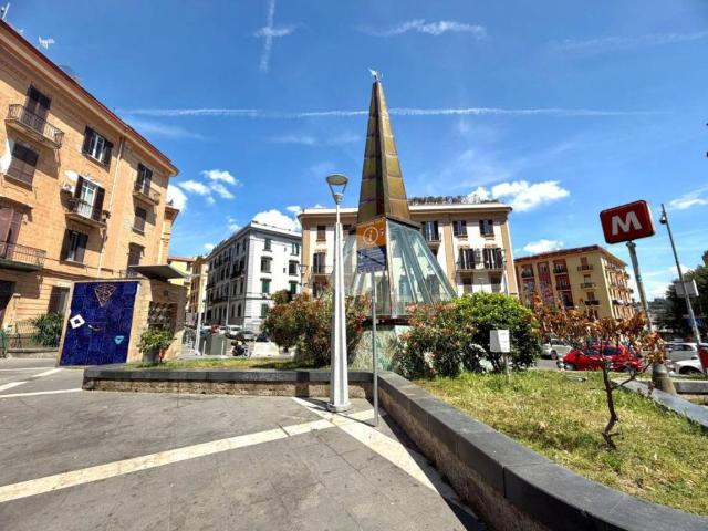 Appartamento in vendita a Municipalità 2, Campania