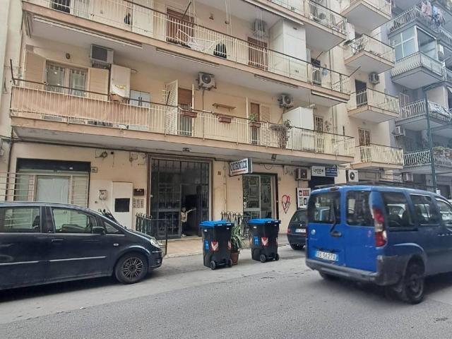 Appartamento in vendita a Astroni, Pianura