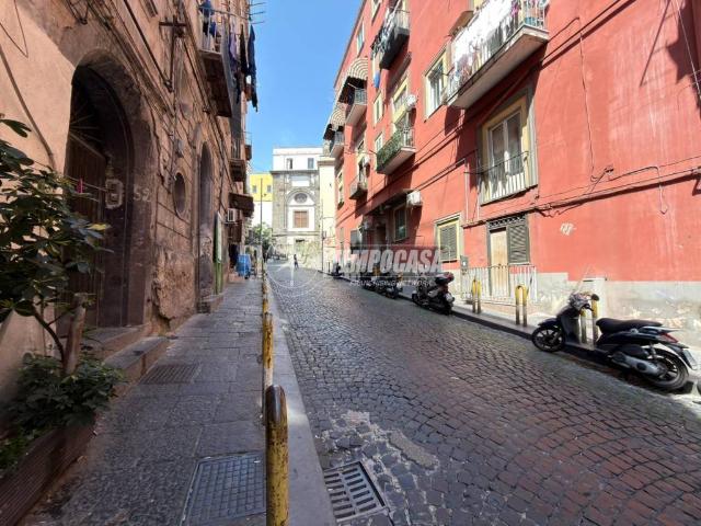Appartamento in vendita a Municipalità 2, Campania