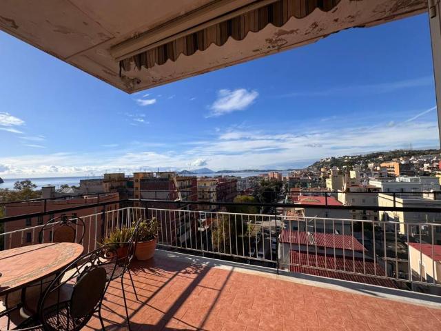 Appartamento in vendita a Municipalità 10, Napola