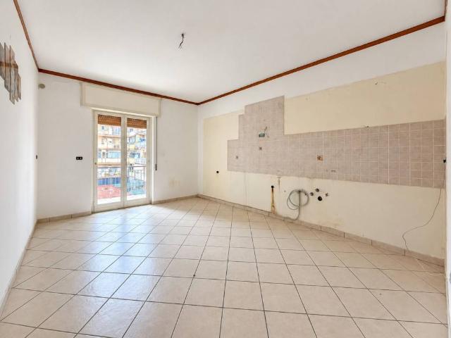 Appartamento in vendita a Pianura, Napoli