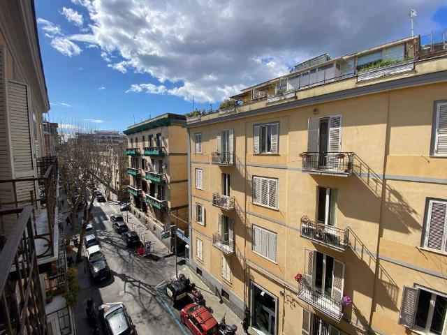 Appartamento in vendita a Municipalità 5, Campania