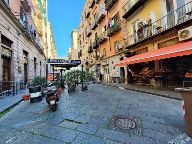 Appartamento in vendita a Municipalità 2, Campania