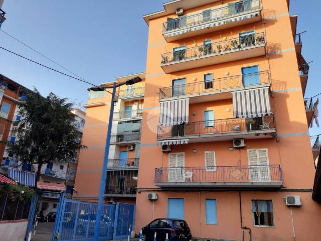 Appartamento in vendita a Municipalità 6, Campania