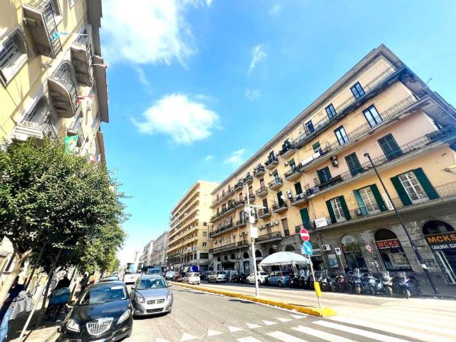 Appartamento in vendita a Municipalità 4, Napola
