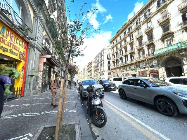 Appartamento in vendita a Municipalità 2, Campania