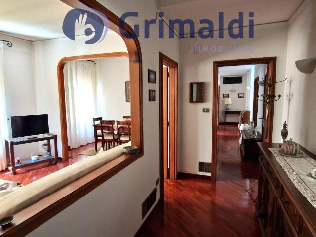 Appartamento in vendita a Municipalità 5, Campania