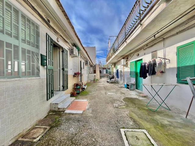 Appartamento in vendita a Antiniana, Pozzuoli