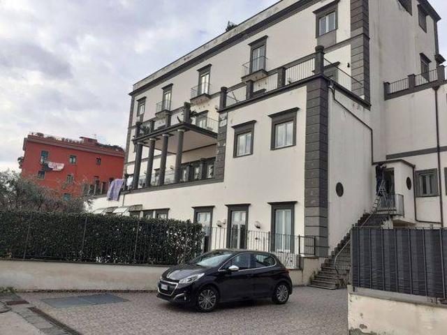 Appartamento in vendita a Municipalità 3, Campania