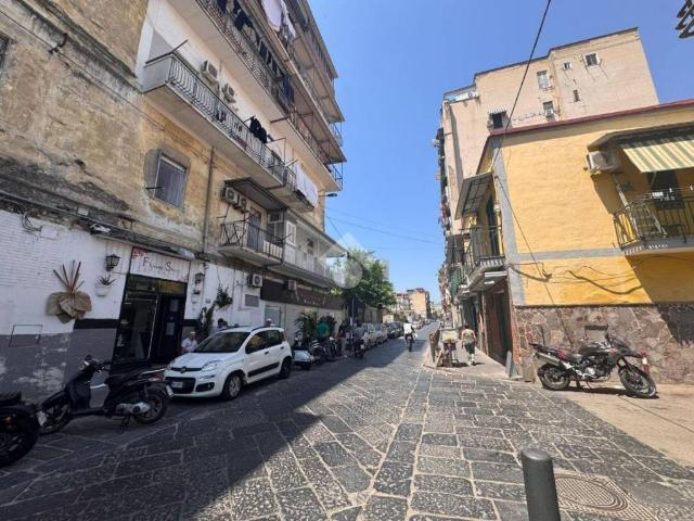 Appartamento in vendita a Municipalità 2, Mercato