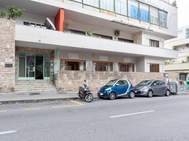 Appartamento in vendita a Municipalità 1, Campania